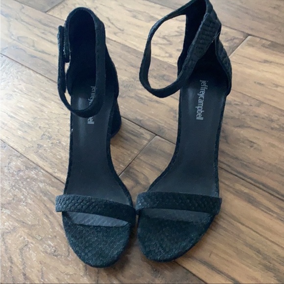 New - Never Worn 🖤 JEFFREY CAMPBELL Laura Sandal Size 8 - Picture 3 of 4
